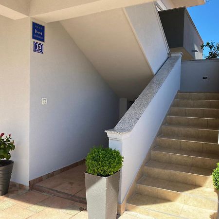 Apartments Nada Sukošan Eksteriør billede
