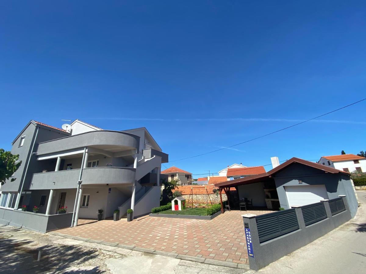 Apartments Nada Sukošan Eksteriør billede